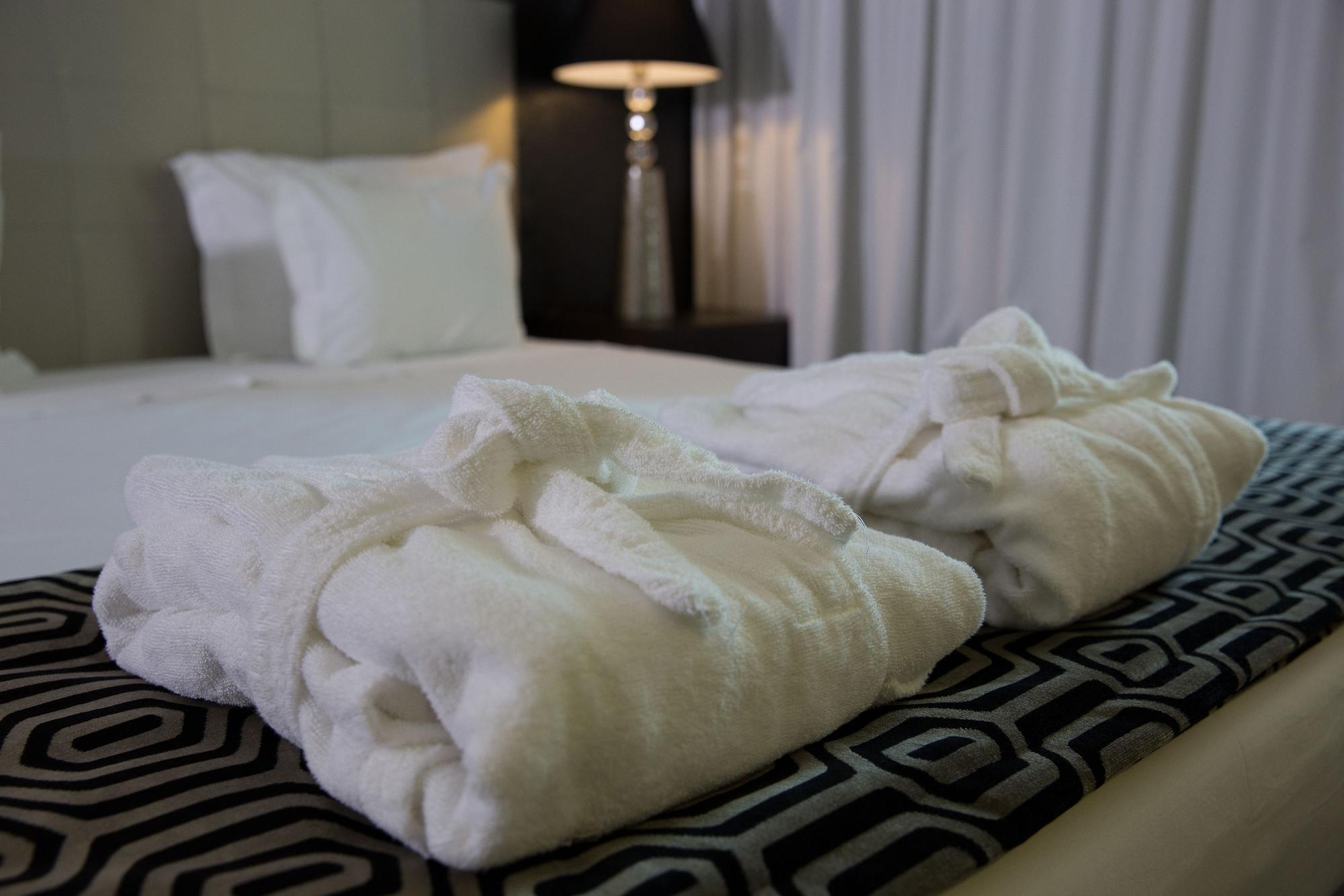 Monte Filipe Hotel อัลปาเญา ภายนอก รูปภาพ