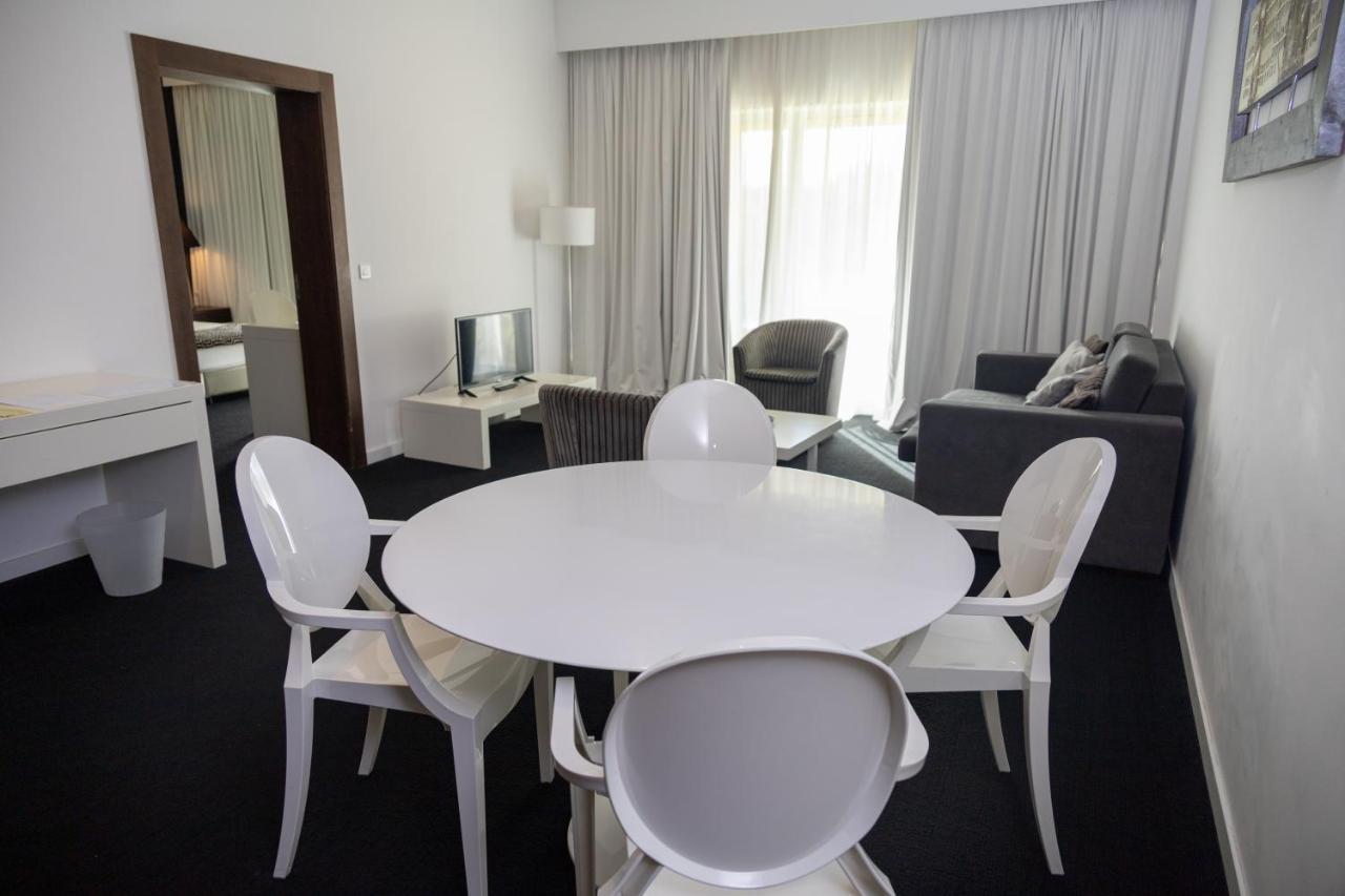 Monte Filipe Hotel อัลปาเญา ภายนอก รูปภาพ
